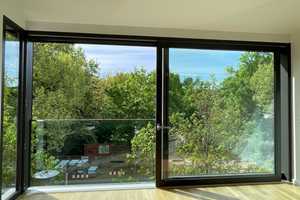 SOFORT BEZUGSFREI: 2-Zimmer-Apartment mit Südseite & Parkblick...  DIREKT AM FALKPLATZ! – Gleimstr. 50, 10437 Berlin – Vorschaubild 3