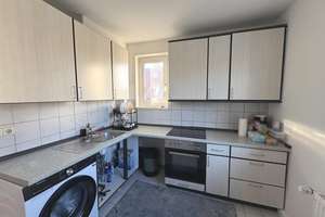 Gepflegte 4-Zimmer-Eigentumswohnung mit bestehendem Mietverhältnis  – Die vollständige Adresse der Immobilie erhältst du vom Anbieter., 70569 Kaltental, Stuttgart – Vorschaubild 7