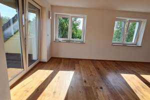 Gemütliche, neuwertige 2 ZKB Dachgeschoss mit Loggia – Die vollständige Adresse der Immobilie erhältst du vom Anbieter., 86609 Donauwörth – Vorschaubild 2