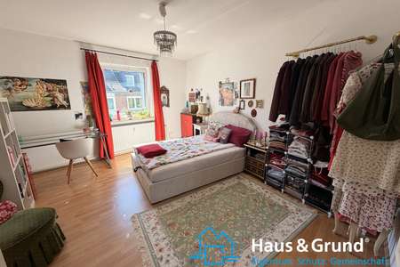 ***helle 3-Zimmer-Wohnung mit modernem Bad in unmittelbarer Nähe des Luisenhospitals***