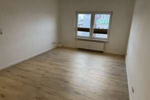 Anfragen NUR per E-Mail. Penthouse - Dachterrasse - Fahrstuhl - Kaminofen - EBK - Brhv. – Hafenstr. 188, 27568 Lehe, Bremerhaven – Vorschaubild 19