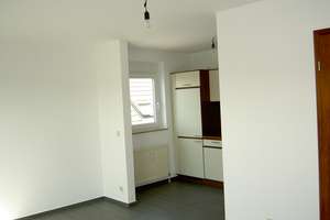 Schöne 1 ZKB Dachgeschosswohnung in MZ-Laubenheim – Dammweg 8, 55131 Laubenheim, Mainz – Vorschaubild 6