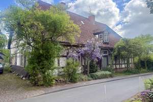 Schreiben Sie Geschichte! - Fachwerkjuwel auf Traumgrundstück – Die vollständige Adresse der Immobilie erhältst du vom Anbieter., 27711 Osterholz-Scharmbeck – Vorschaubild 2