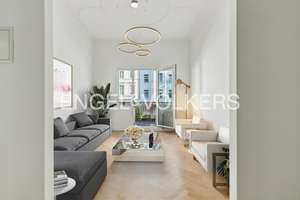 Traumhafte Altbauwohnung mit großzügigem Balkon und Stellplatz