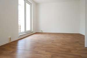 Frisch rausgeputzt - diese Wohnung hat auf dich gewartet – Juri-Gagarin-Straße 31, 39118 Reform, Magdeburg – Vorschaubild 1