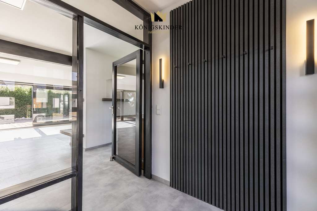 Immobilie in Tiefenbronn - Modernes Landhaus mit Einliegerwohnung, hochwertiger Ausstattung und Traumgarten! - Bild 4