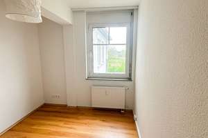 Helle Wohnung mit Balkon im 3. Stock in Halberstadt – Richard-Wagner-Straße 41, 38820 Halberstadt – Vorschaubild 12