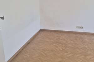 VON PRIVAT: Bungalow mit 3 SZ und Wintergarten in Ffm.-Hausen kurzfristig zu vermieten!! – 60488 Hausen, Frankfurt am Main – Vorschaubild 12