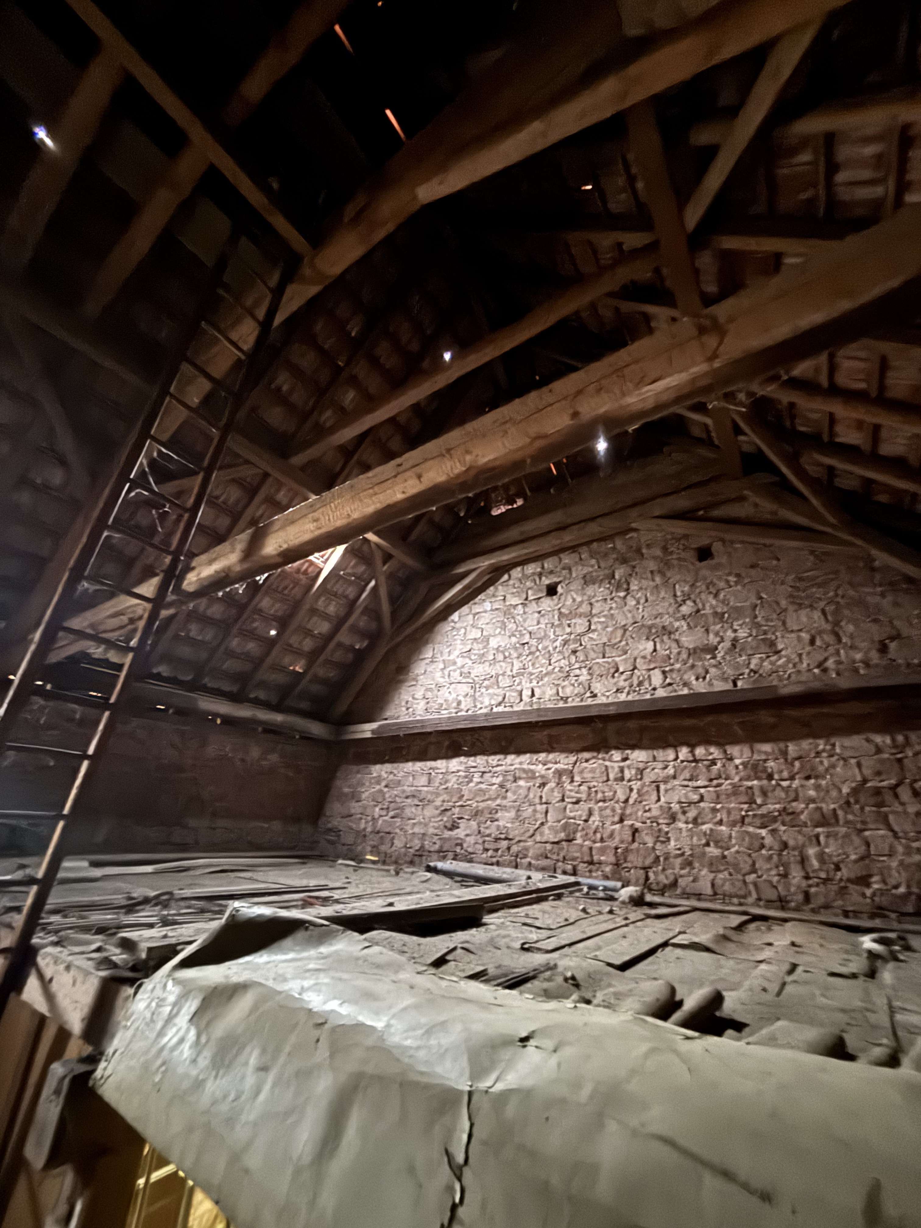 Immobilie in Steinalben - Renovierungsbedürftiges Haus mit 4 Zimmern und Garage in Steinalben - Bild 5