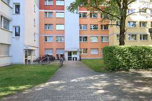 Gepflegte 2,5-Zimmer-Wohnung in München-Perlach-auch im Paket mit drei weiteren Wohnungen erwerbbar! – 81735 Neuperlach, München – Vorschaubild 2