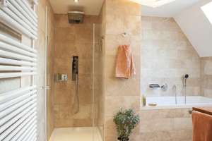 Provisionsfrei - Luxuriöse 3,5-Zimmer Dachgeschosswohnung - Wohnen über den Dächern von Nymphenburg – Lierstraße 12e, 80639 Nymphenburg, München – Vorschaubild 3