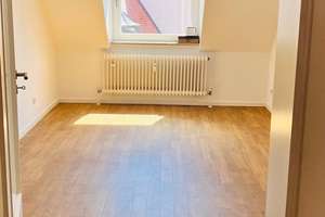 Exklusive 4-Zimmer-Dachgeschosswohnung direkt in der Altstadt – 80331 Hackenviertel, München – Vorschaubild 4