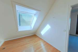 Dachgeschossgalerie-Wohnung mit Aufzug im Zooviertel. – Die vollständige Adresse der Immobilie erhältst du vom Anbieter., 40239 Düsseltal, Düsseldorf – Vorschaubild 34