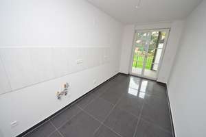 Hochwertig sanierte 4-Zimmerwohnung mit Balkon, Fußbodenheizung und Parkettboden! – Beethovenstraße 22, 9130 Sonnenberg, Chemnitz – Vorschaubild 6