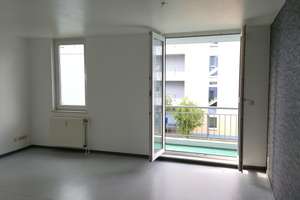 Nur mit WBS ! 2,5 Raum Wohnung 1.OG mit Balkon Nähe U35 – Grummer Straße 4a, 44809 Riemke, Bochum – Vorschaubild 2