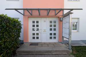 Schöne, gepflegte, freie 2-Zimmer-Wohnung mit Südbalkon in ruhiger, sehr guter Wohnlage in Dorfen! – Die vollständige Adresse der Immobilie erhältst du vom Anbieter., 84405 Dorfen – Vorschaubild 34