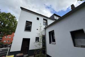 Ein-/Zweifamilienhaus mit Ausbaupotenzial in Gladbeck – Die vollständige Adresse der Immobilie erhältst du vom Anbieter., 45964 Gladbeck – Vorschaubild 2