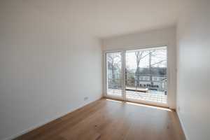 Exklusives Reihenmittelhaus auf höchstem Standard mit spektakulärem Blick auf Aachen – Aachen – Vorschaubild 5
