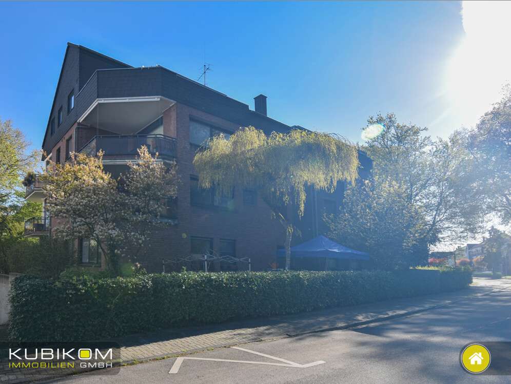 Hilden. Schön geschnittene Wohnung mit großer Dachterrasse, Tiefgaragenstellplatz und Ausbaureserve., Mettmann Kreis – Bild 1