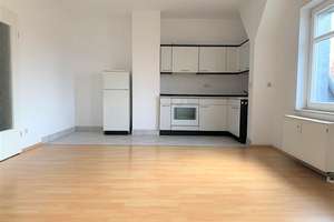  2-Raum Kaßbergwohnung mit viel Platz - EBK & toller Ausblick inklusive – Erich-Mühsam-Straße 35, 9112 Kaßberg, Chemnitz – Vorschaubild 2