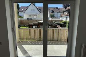 Eigener Garten! Wunderschöne, lichtdurchflutete 2-Zimmer-Wohnung mit Garten, Balkon und Stellplatz – Lindenstraße 2, 71522 Backnang – Vorschaubild 2