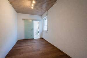 Mehrfamilienhaus mit 3. WE und attraktivem Entwicklungspotenzial – Die vollständige Adresse der Immobilie erhältst du vom Anbieter., 52080 Eilendorf, Aachen – Vorschaubild 4