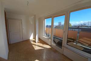 Zuhause mit 3 Zimmern und Balkon in Aachen