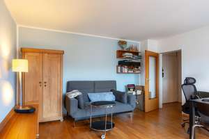 PROVISIONSFREI: Schwabinger Stadtjuwel - helle 2-Zi-Whg in oberster Etage, Balkon und Aufzug – Fallmerayerstr. 1a, 80796 Neuschwabing, München – Vorschaubild 2