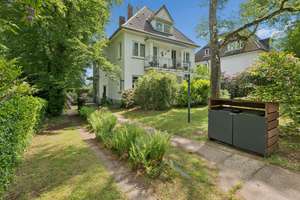 Investment oder Eigennutzung – energetisch saniertes Mehrfamilienhaus in Villenlage Blankenese!  – Die vollständige Adresse der Immobilie erhältst du vom Anbieter., 22587 Blankenese, Hamburg – Vorschaubild 2