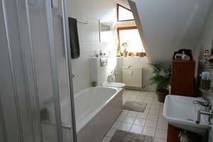 Schöne helle Dachgeschosswohnung – Birkenstraße 27, 77731 Willstätt – Vorschaubild 2