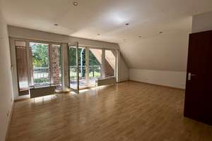 Hier hat man Platz: Maisonette mit bis zu fünf Räumen und Balkon