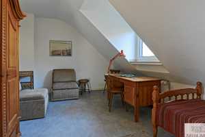 Familienfreundliches Reihenmittelhaus mit Garten und Balkon in Düsseldorf-Hassels – Düsseldorf – Vorschaubild 26