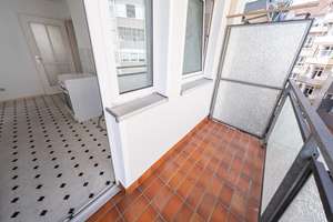 Lichtdurchflutete 2,5-Zimmer-Wohnung mit 2 Balkonen am Hölderlinplatz – Kornbergstr 50, 70176 Hölderlinplatz, Stuttgart – Vorschaubild 25