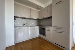Da kommt man gern Heim. praktische 2-Zimmer-Wohnung mit EBK, Dusche, Badewanne und Einbauschränken – Goldschmidtstraße 39, 4103 Zentrum-Südost, Leipzig – Vorschaubild 2
