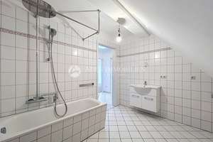Top geschnitten, 2-Zi., DG-Wohnung mit offener Küche, Balkon und Aufzug! – Kietzer Str. 7, 12555 Köpenick, Berlin – Vorschaubild 8
