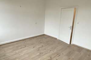 Anmieten und 500 EUR WM-Prämiengutschein sichern! Stilvolle 2-Zimmer-Wohnung in Duisburg Ruhrort – Krusestraße 5, 47119 Ruhrort, Duisburg – Vorschaubild 9