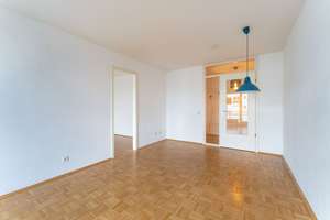 Raderberg - Vorgebirgspark: Schöne, helle 2,5 Zimmerwohnung mit großem Balkon von privat – Marktstrasse 61, 50968 Raderberg, Köln – Vorschaubild 2