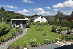 Modernes Zweifamilienhaus in idyllischer Lage - Nähe Honberg-Rücken – Die vollständige Adresse der Immobilie erhältst du vom Anbieter., 78532 Tuttlingen – Vorschaubild 2
