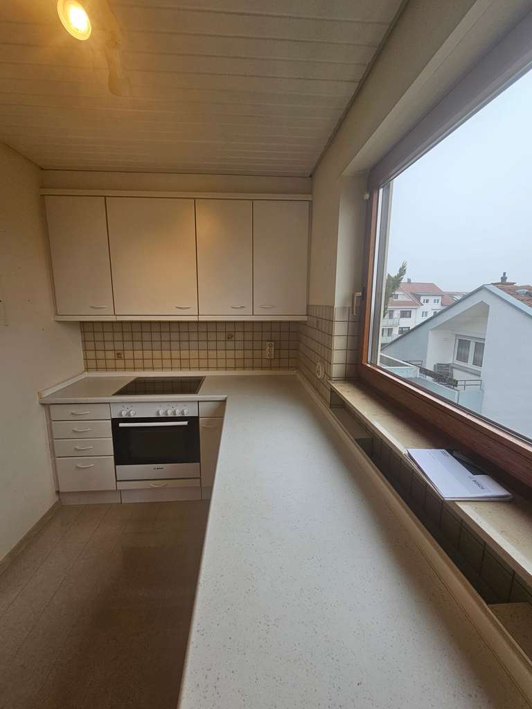 Immobilie in Wendlingen am Neckar - Charmante 2-Zimmer Dachgeschosswohnung mit Balkon in Wendlingen am Neckar - Bild 3