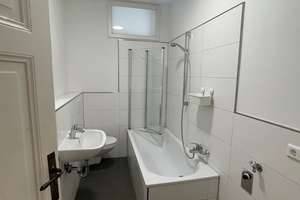 Herrschaftliche sanierte Altbauwohnung mit Dielenböden und zwei Balkonen in herrschaftlichem Altbau! – 68159 Innenstadt/Jungbusch, Mannheim – Vorschaubild 3