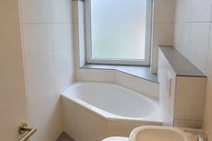Wohnen in Döhren: 2-Zimmer-Wohnung mit Balkon und Einbauküche – Die vollständige Adresse der Immobilie erhältst du vom Anbieter., 30519 Döhren, Hannover – Vorschaubild 5