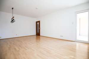 3-Zimmer-Eigentumswohnung mit Loggia, Garage & Aufzug in Mainz-Münchfeld