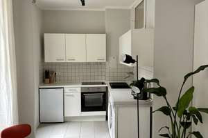 Charmantes Altbau-Studio mit Balkon im Schillerkiez – Flughafenstraße 77, 12049 Neukölln (Ortsteil), Berlin – Vorschaubild 3