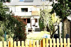 Frisch renoviertes Reihenhaus mit Garten in verkehrsgünstiger Lage in Eidelstedt – Lampéstraße 18 h, 22523 Eidelstedt, Hamburg – Vorschaubild 9