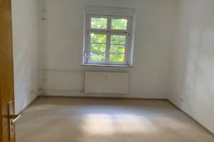 Sonnige und helle 3 Zimmer Wohnung mit Balkon ins Grüne – Krugstr. 89, 90419 Sandberg, Nürnberg – Vorschaubild 4