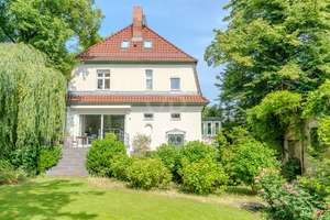 Stilvoll sanierte Villa auf Parkgrundstück - Einziehen und Wohlfühlen! – Die vollständige Adresse der Immobilie erhältst du vom Anbieter., 13156 Niederschönhausen, Berlin – Vorschaubild 2