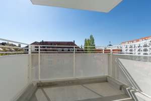 Über den Dächern von Laim: neuwertige 3-Zimmer-Wohnung mit Westbalkon & TG – Die vollständige Adresse der Immobilie erhältst du vom Anbieter., 80687 Sankt Ulrich, München – Vorschaubild 3