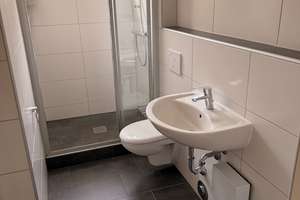 Hell durchflutete und gut geschnittene 3-Zimmer-Wohnung – Dr.-Luppe-Platz 6, 90443 Steinbühl, Nürnberg – Vorschaubild 8