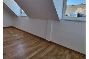+++sanierte 3-Zimmer DG (09)// Balkon // Aufzug+++++ – Jahnstraße 55, 9126 Lutherviertel, Chemnitz – Vorschaubild 4