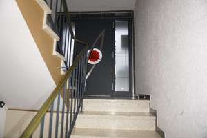 Sehr gepflegtes, renoviertes 3-FH mit 5 Balkons und wunderschönem Fernblick, 3 Garagen mit Stellplät – Die vollständige Adresse der Immobilie erhältst du vom Anbieter., 66955 Pirmasens, Pirmasens – Vorschaubild 6